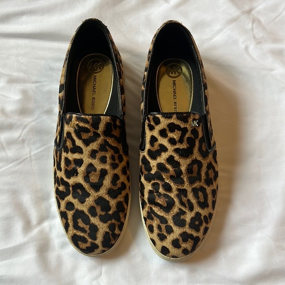 Michael Kors Kyle Cheetah Print Calf Hair Slip-ons | Size 10 - Picture 4 of 9